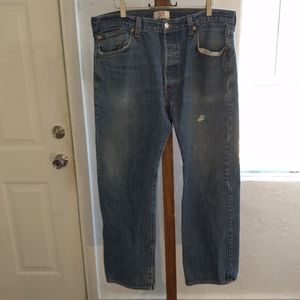 Levi's 501 Button Fly Jean